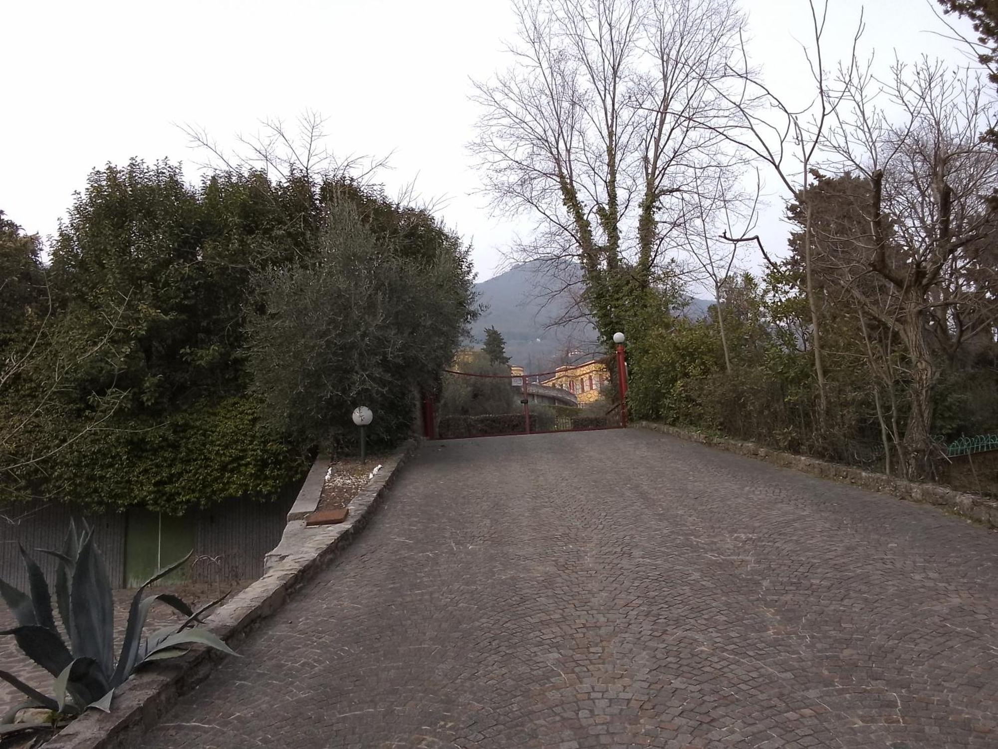 Appartamento Serena Gardone Riviera Kültér fotó